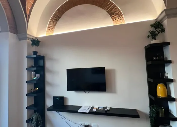 Chic Retreat Gem Апартаменты *
